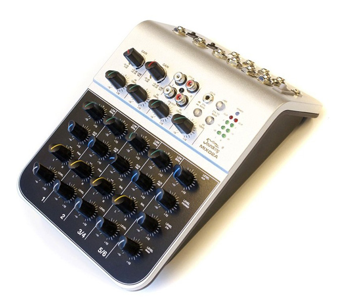 Фото Мини-микшерный пульт Soundking MIX02A