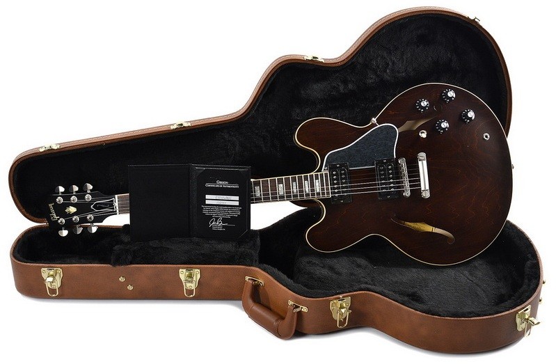 Фото GIBSON 2018 MEMPHIS ES-335 SATIN WALNUT