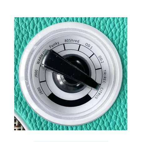 Фото Комбоусилитель для электрогитары Mooer DH04-Hornet-15W-GR