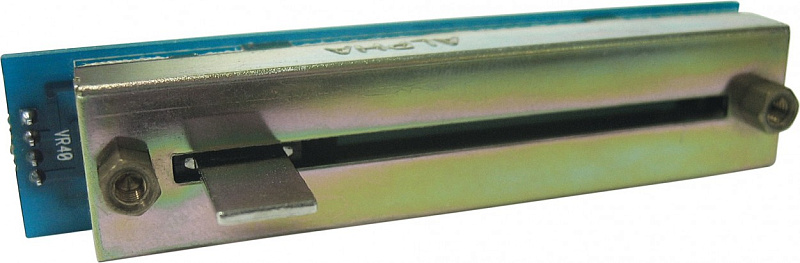 Фото Behringer CFM-1