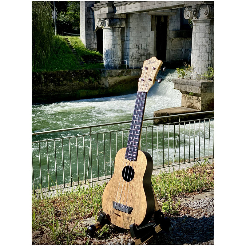 Фото Укулеле сопрано FLIGHT TUS-55 MANGO