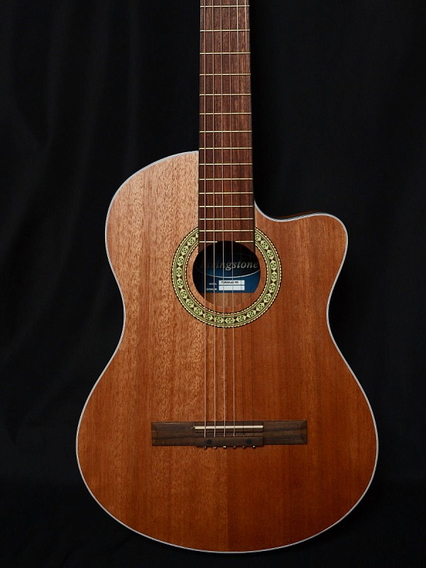 Фото Гитара Livingstone Folkblues NS EQ 39" с вырезом