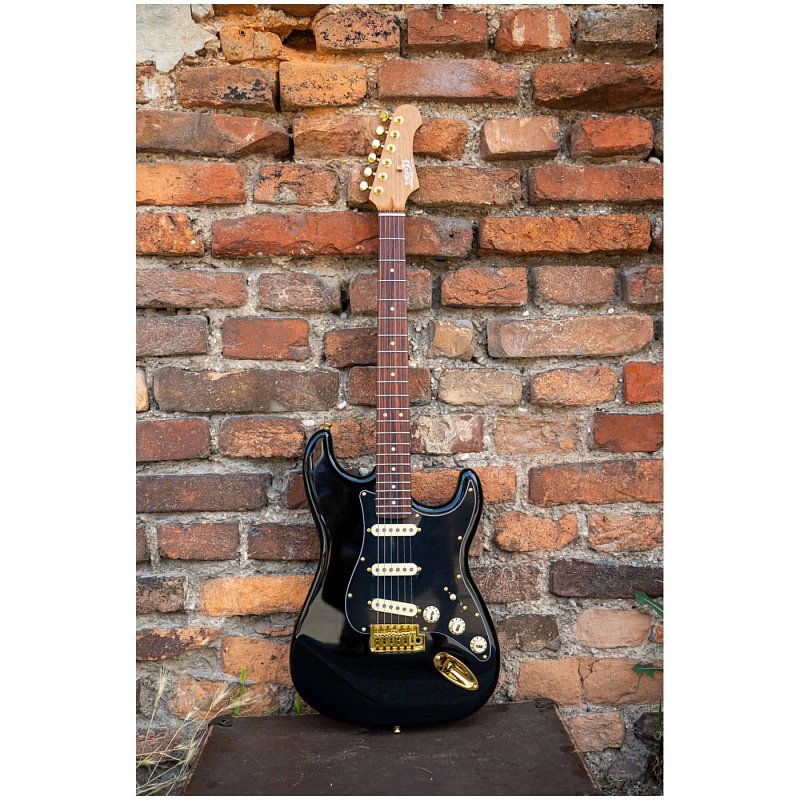 Фото Электрогитара JET JS-380 BK G