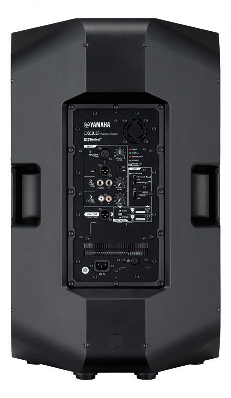 Фото Активная акустическая система Yamaha DZR15