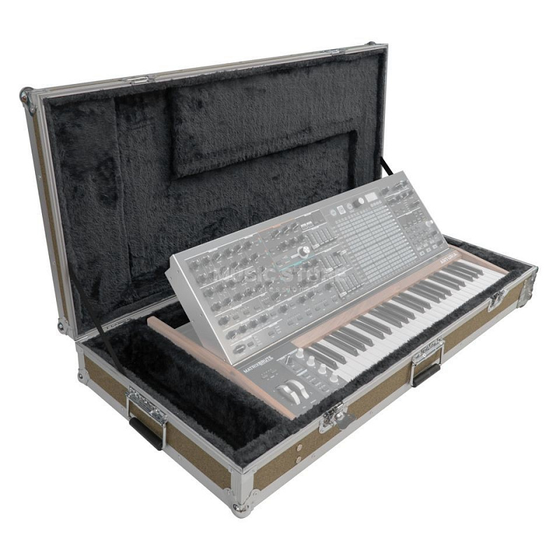 Фото Arturia Matrix Brute Flight Case