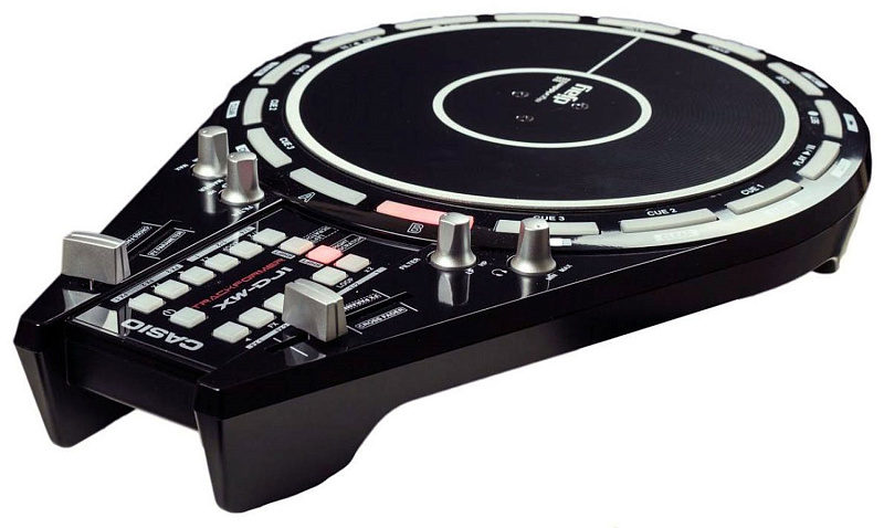Фото Casio XW-DJ1 DJ-контроллер