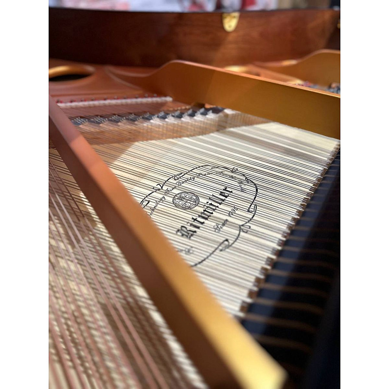 Фото Рояль Ritmuller GP160R1, белый