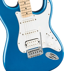 Комплект с электрогитарой FENDER SQUIER Affinity 2021 Stratocaster HSS Pack MN Lake Placid Blue