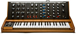 Синтезатор Moog Minimoog Voyager Old School