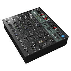 Behringer djx 750 pro mixer